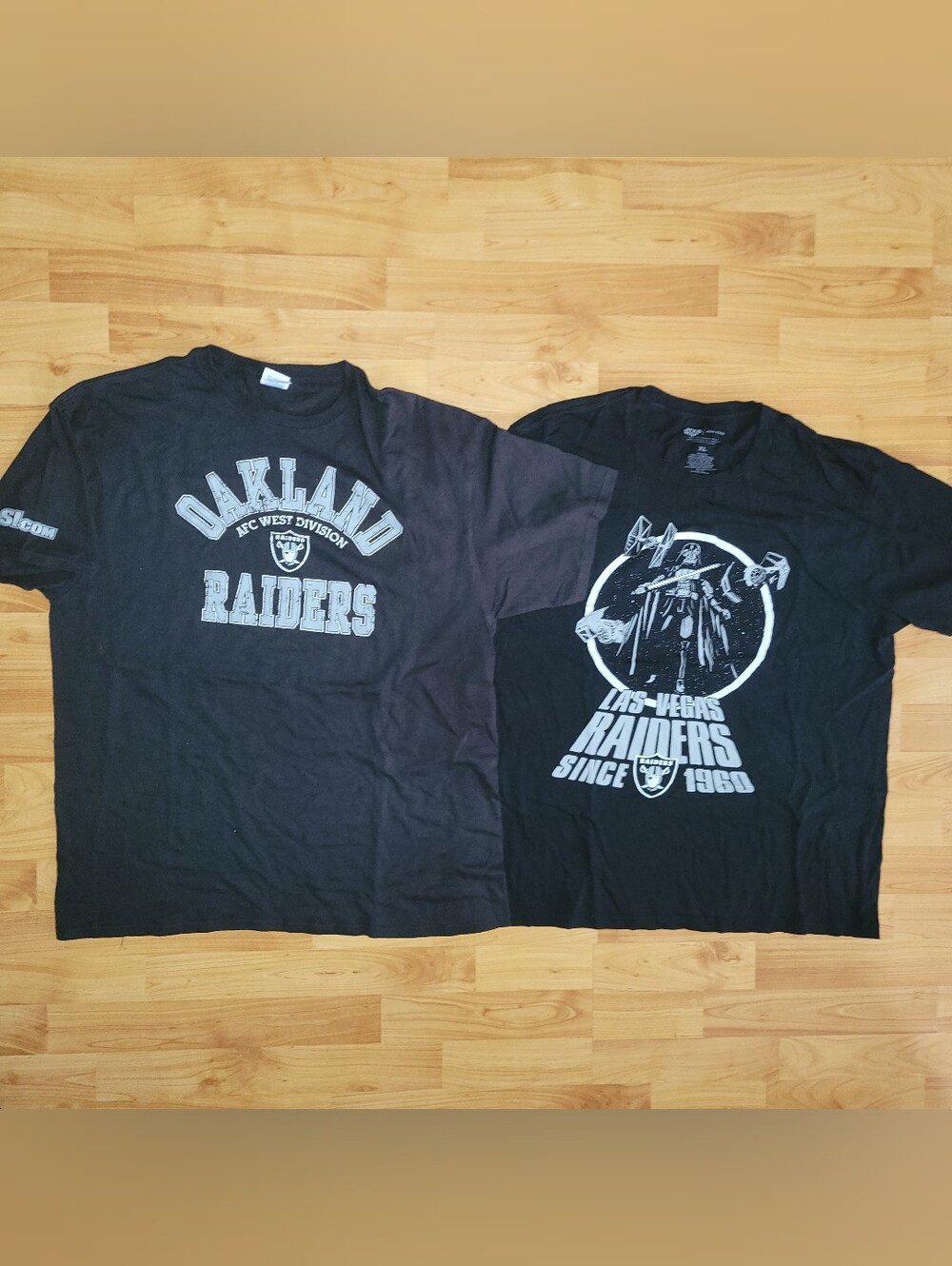 Oakland Raiders NFL Bundle Two Black Graphic T-shirts, Y2K+Modern, XL Mens XL